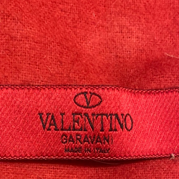 Valentino Rockstud Bag with matching makeup bag - Picture 8 of 8